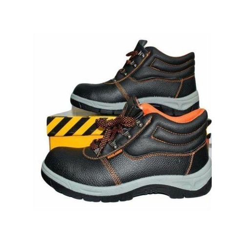 Safety boots